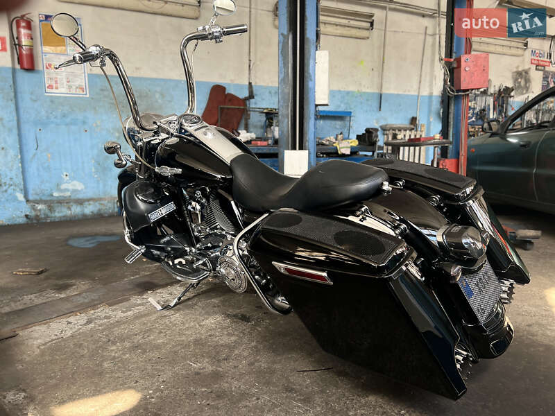 Мотоцикл Круізер Harley-Davidson Road King 2010 в Одесі фото 14 Мотоцикл Круізер Harley-Davidson Road King 2010 в Одесі