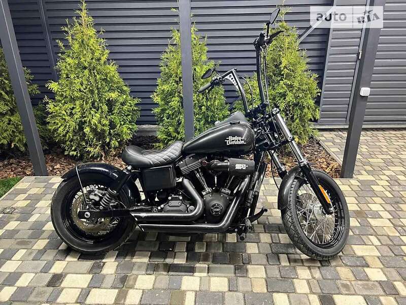 Боббер Harley-Davidson Street Bob 2015 в Запоріжжі