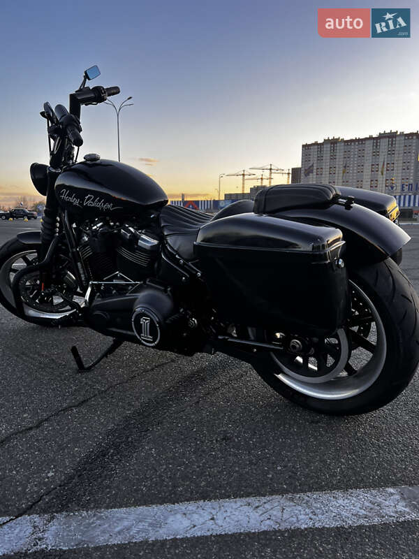 Боббер Harley-Davidson Street Bob 2019 в Киеве