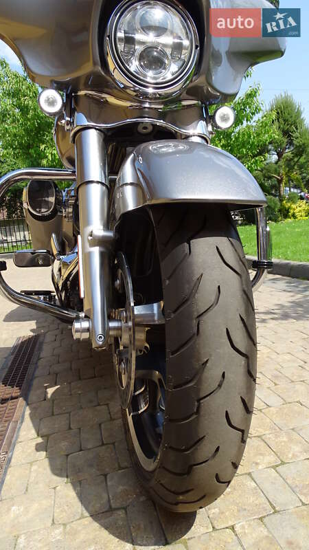 Мотоцикл Круизер Harley-Davidson Street Glide 2018 в Дрогобыче