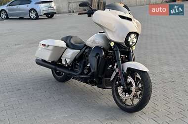 Мотоцикл Круизер Harley-Davidson Street Glide 2023 в 