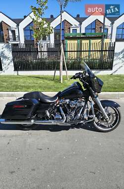 Мотоцикл Туризм Harley-Davidson Street Glide 2018 в 
