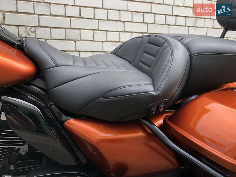 Мотоцикл Круізер Harley-Davidson Touring 2018 в Києві