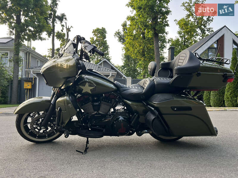 Мотоцикл Туризм Harley-Davidson Touring 2014 в Києві