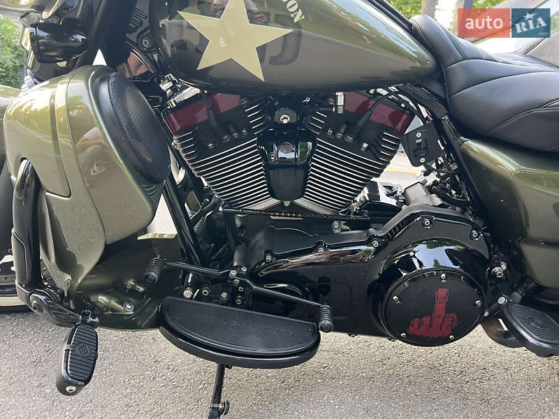 Мотоцикл Туризм Harley-Davidson Touring 2014 в Києві