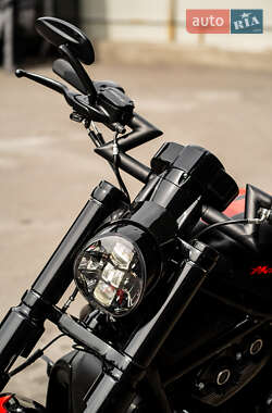 Мотоцикл Круізер Harley-Davidson V-Rod 2011 в 