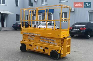 Ножничный подъемник Haulotte Compact 10 2014 в 