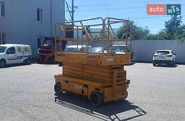 Ножничный подъемник Haulotte Compact 12 2007 в Киеве