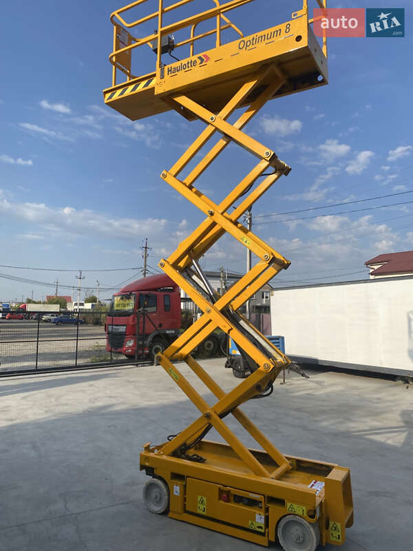 Ножичний підйомник Haulotte Compact 8 2007 в Києві