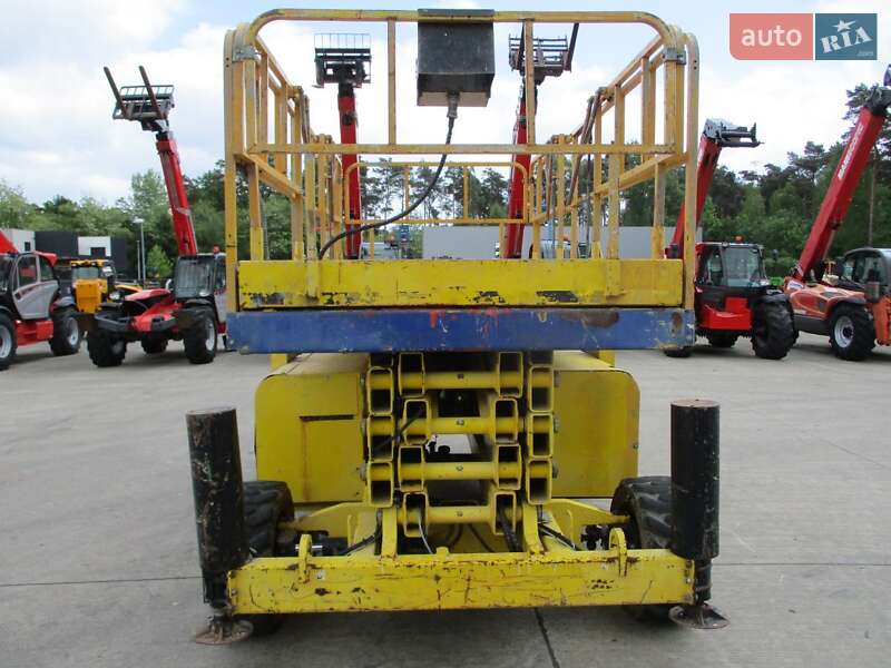 Ножичний підйомник Haulotte H 2005 в Києві