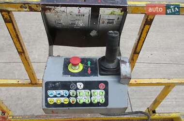 Ножничный подъемник Haulotte H 2005 в 