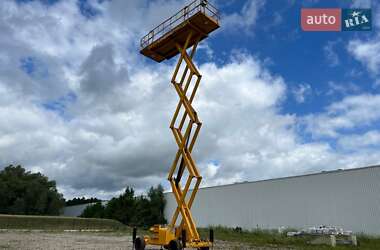 Ножичний підйомник Haulotte H 2006 в Києві