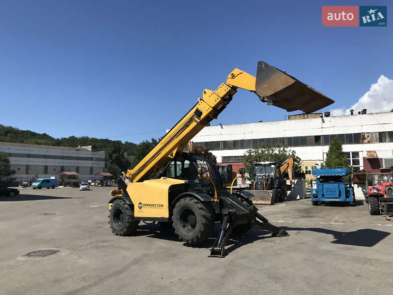 Телескопічні навантажувачі Haulotte HTL 2008 в Києві