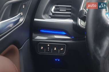 Позашляховик / Кросовер Haval H6 2018 в 