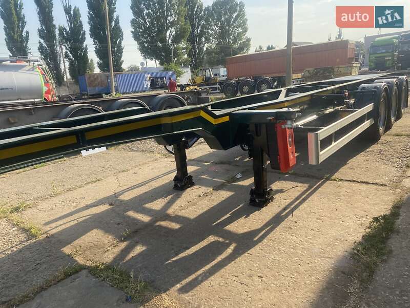 Контейнеровоз HFR SB 2002 в Овідіополі