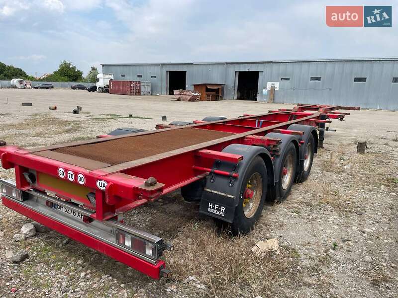 Контейнеровоз полуприцеп HFR SB 2005 в Одессе