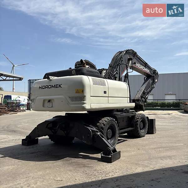 Гусеничний екскаватор Hidromek HMK 200 W 2015 в Києві