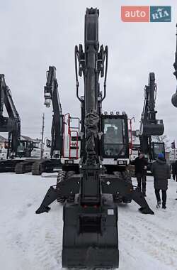 Колесный экскаватор Hidromek HMK 2026 в Ирпене