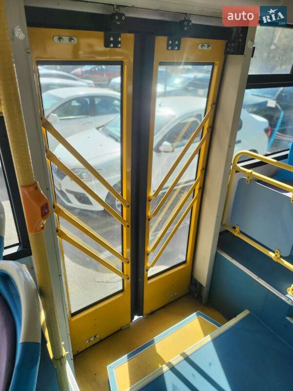 Городской автобус Higer KLQ 2008 в Киеве