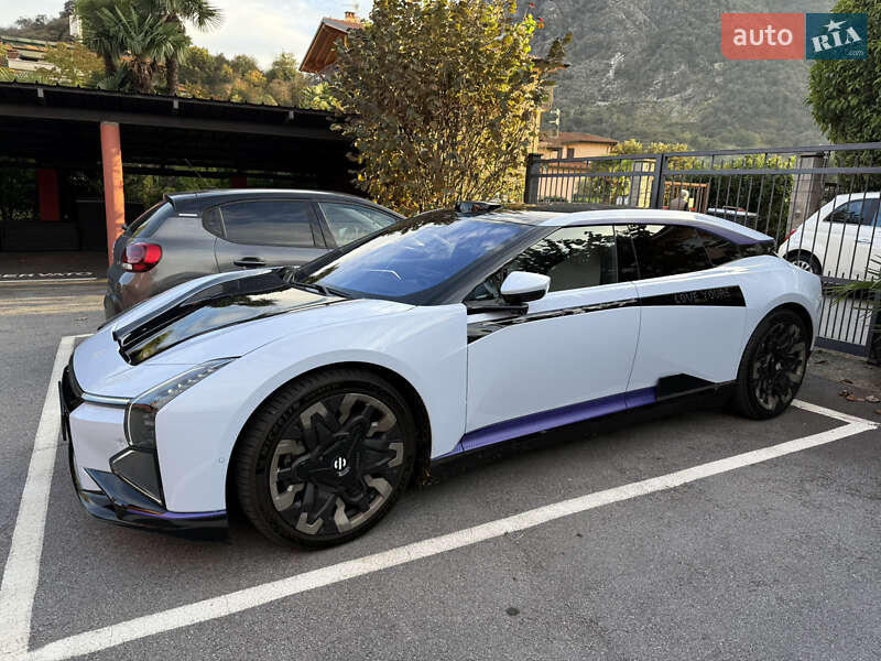 Лимузин HiPhi Z 2023 в Хмельницком фото 9 Лимузин HiPhi Z 2023 в Хмельницком