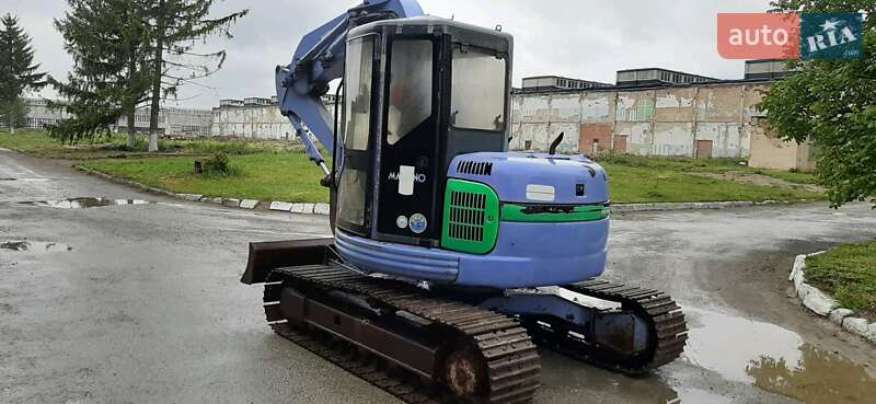 Міні-екскаватор Hitachi EX 2004 в Кам'янець-Подільському
