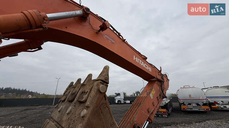 Гусеничный экскаватор Hitachi ZAXIS 2015 в Киеве