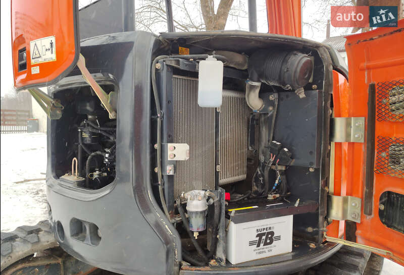 Миниэкскаватор Hitachi ZAXIS 2013 в Ковеле