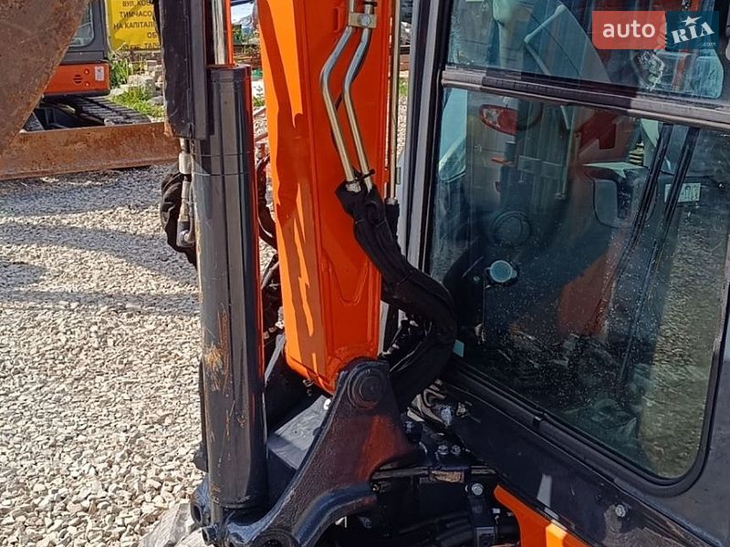 Миниэкскаватор Hitachi ZAXIS 2018 в Ивано-Франковске