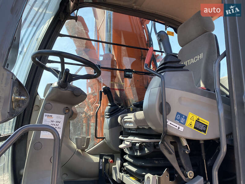 Колесный экскаватор Hitachi ZX 140 2013 в Киеве