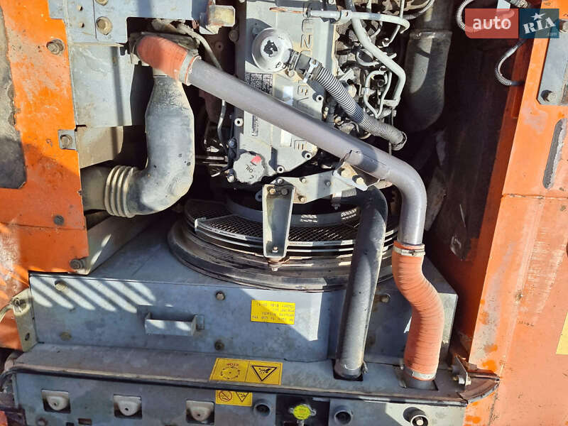 Гусеничний екскаватор Hitachi ZX 210LC-5B 2012 в Самборі