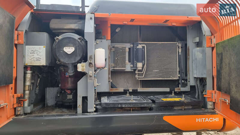 Гусеничный экскаватор Hitachi ZX 210LC-5B 2018 в Одессе фото 7 Гусеничный экскаватор Hitachi ZX 210LC-5B 2018 в Одессе