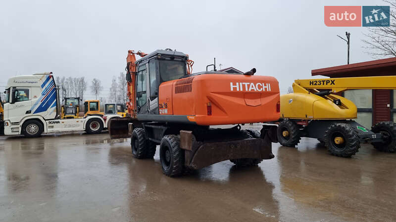 Hitachi ZX 210LC-5B 2010