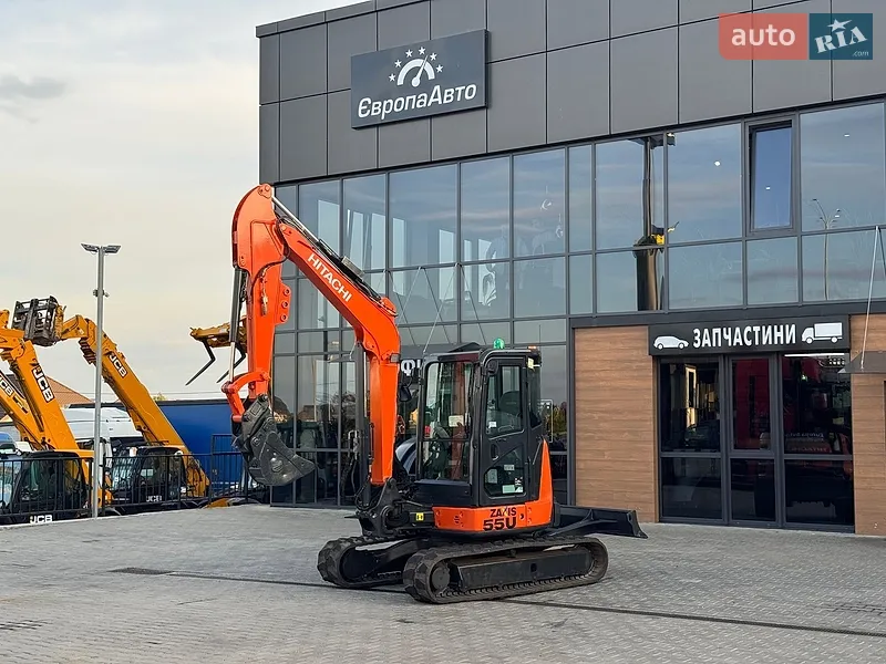 Hitachi ZX 55 2019