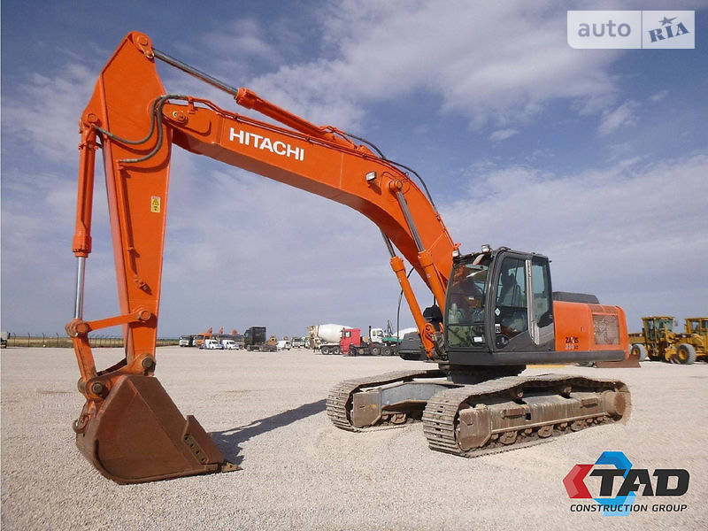 Экскаватор Hitachi ZX 2008 в Киеве