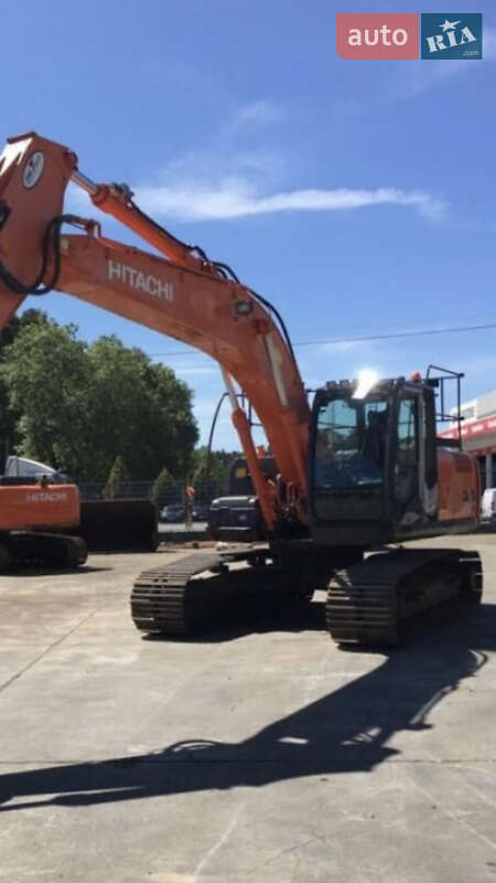 Гусеничный экскаватор Hitachi ZX 1995 в Киеве