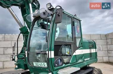 Колесный экскаватор Hitachi ZX 2015 в 