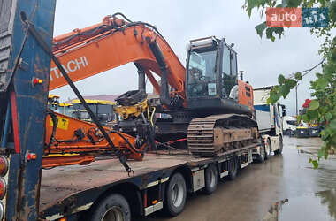 Гусеничный экскаватор Hitachi ZX 2015 в 