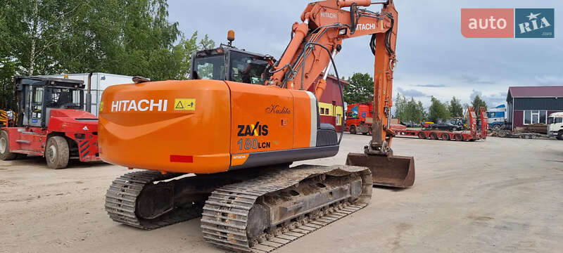 Гусеничный экскаватор Hitachi ZX 2010 в Одессе