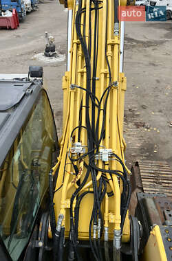 Гусеничный экскаватор Hitachi ZX 2013 в 