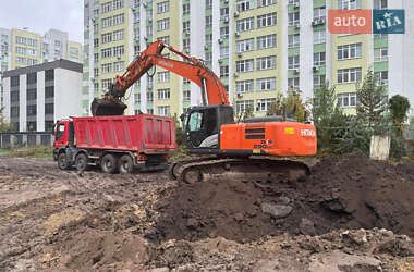 Гусеничный экскаватор Hitachi ZX 2015 в Киеве