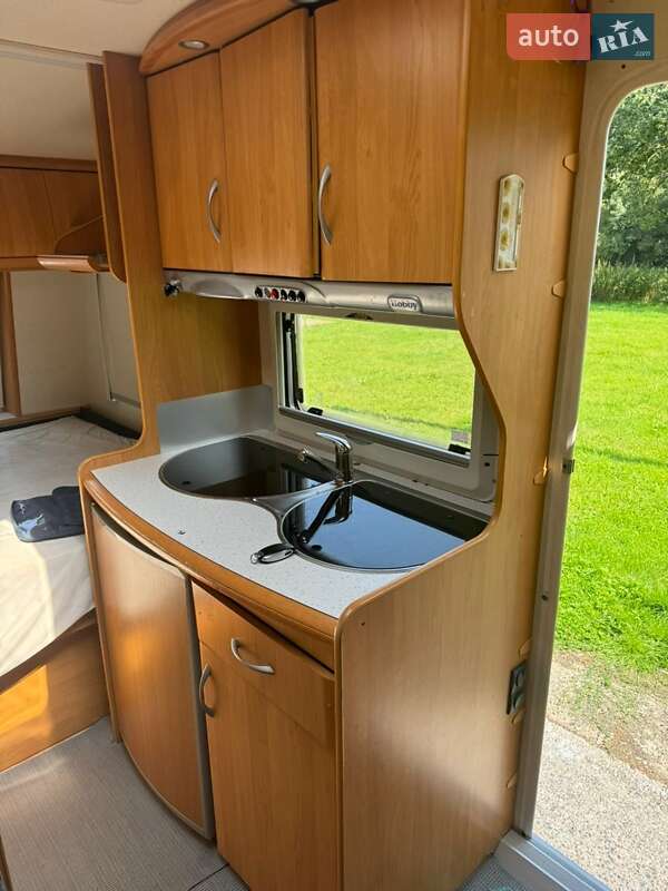 Прицеп дача Hobby Excellent 2004 в Черновцах