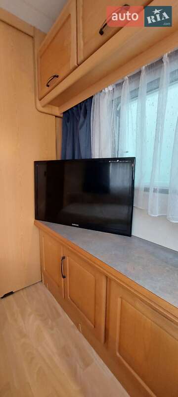 Причіп дача Hobby Prestige 2001 в Житомирі