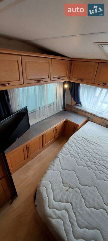 Причіп дача Hobby Prestige 2001 в Житомирі