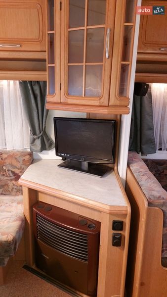 Прицеп дача Hobby Prestige 2001 в Житомире фото 40 Прицеп дача Hobby Prestige 2001 в Житомире