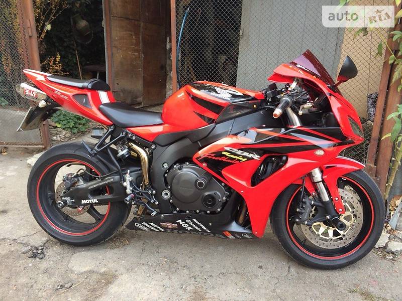 Спортбайк Honda  2006 в 