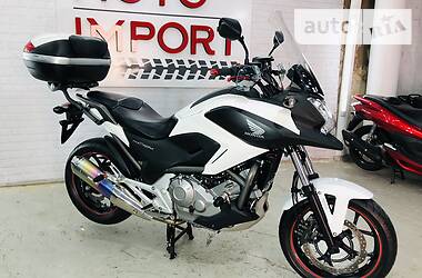 Мотоцикл Спорт-туризм Honda  2015 в 