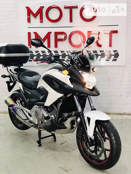 Мотоцикл Спорт-туризм Honda 2015 в Одессе
