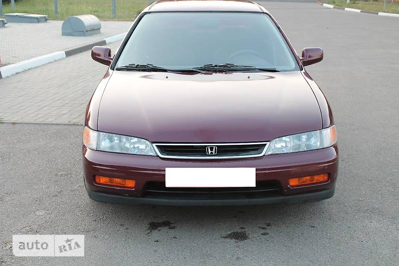 Седан Honda Accord 1997 в 