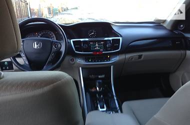 Седан Honda Accord 2014 в Сарнах