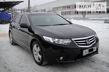 Седан Honda Accord 2012 в Киеве